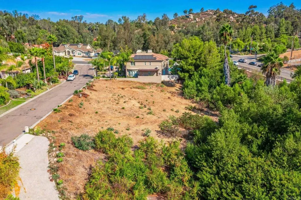 15157 Huntington Court Poway, CA 92064