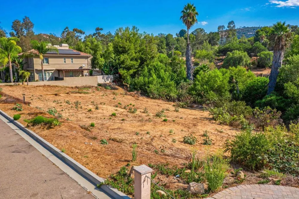 15157 Huntington Court Poway, CA 92064