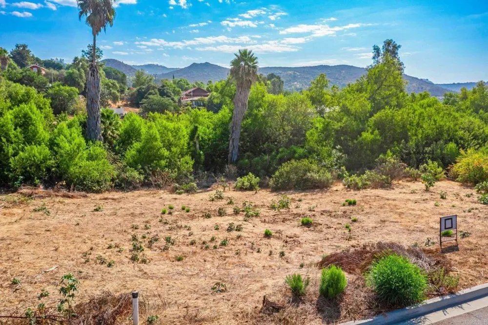 15157 Huntington Court Poway, CA 92064
