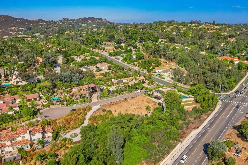 15157 Huntington Court Poway, CA 92064
