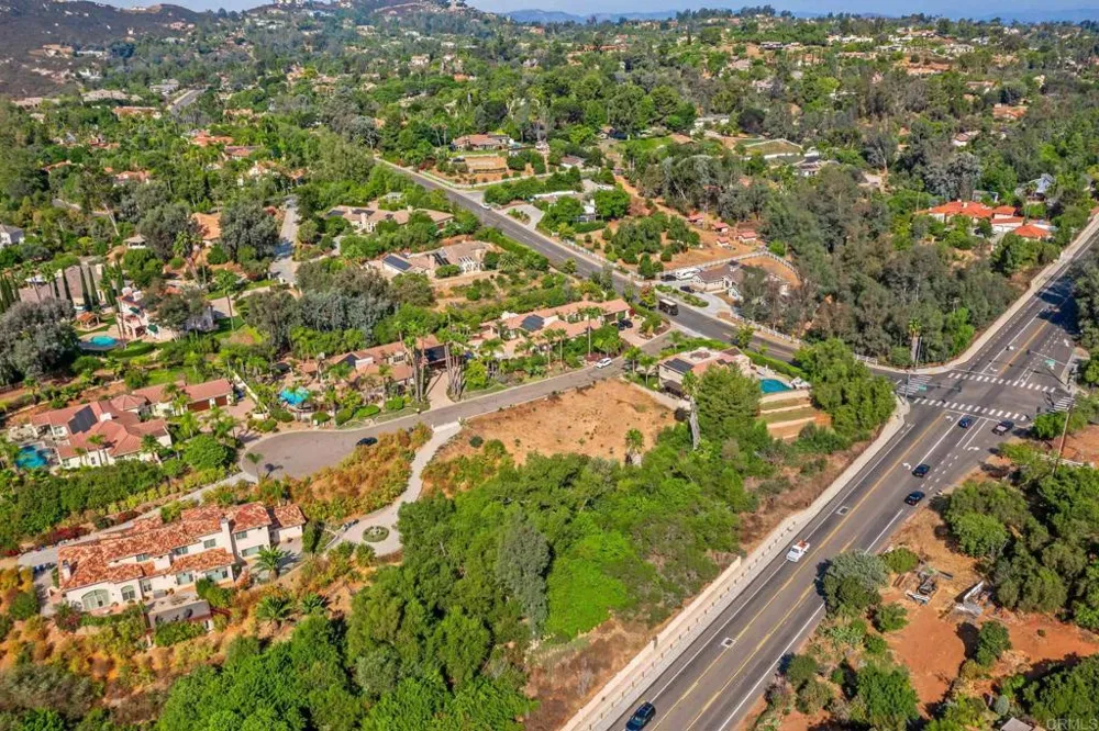 15157 Huntington Court Poway, CA 92064