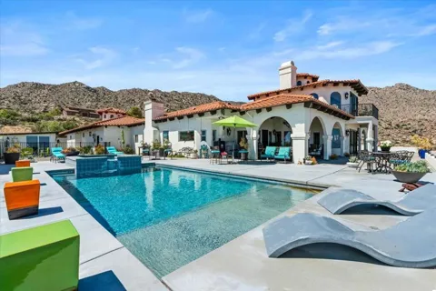 56375 Bighorn Drive