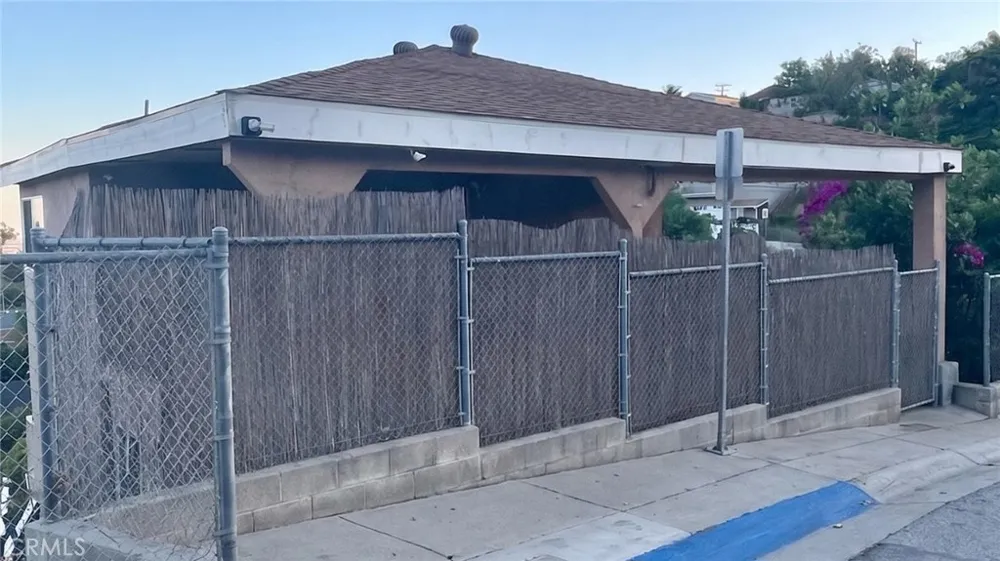1182 Bonnie Beach Los Angeles, CA 90063