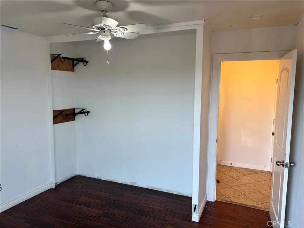 1182 Bonnie Beach Los Angeles, CA 90063