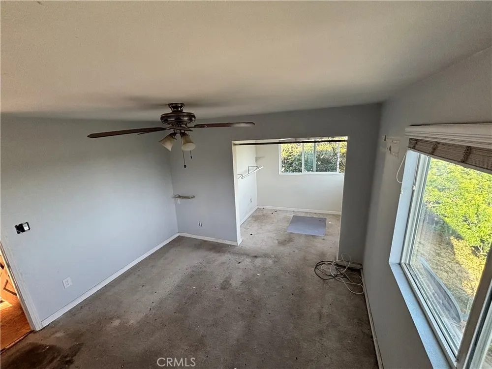 1182 Bonnie Beach Los Angeles, CA 90063