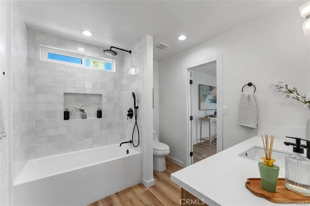 15016 Firmona Lawndale, CA 90260