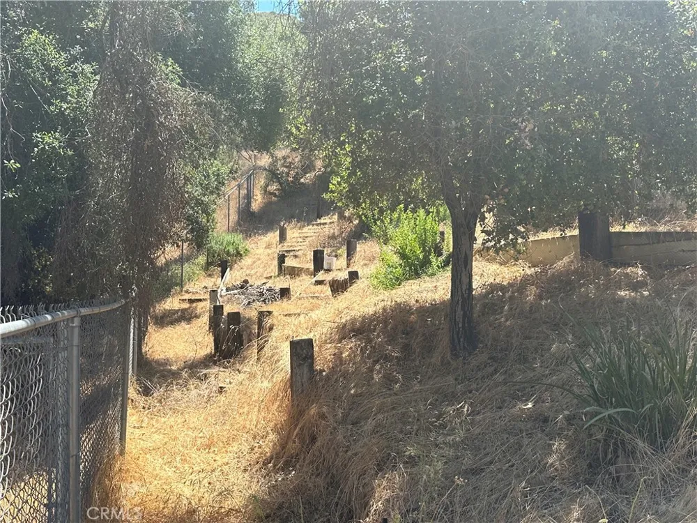30100 Mulholland Agoura, CA 91301