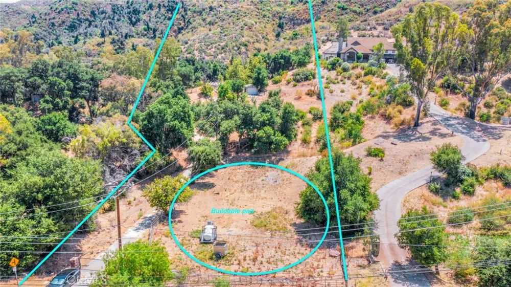 30100 Mulholland Agoura, CA 91301