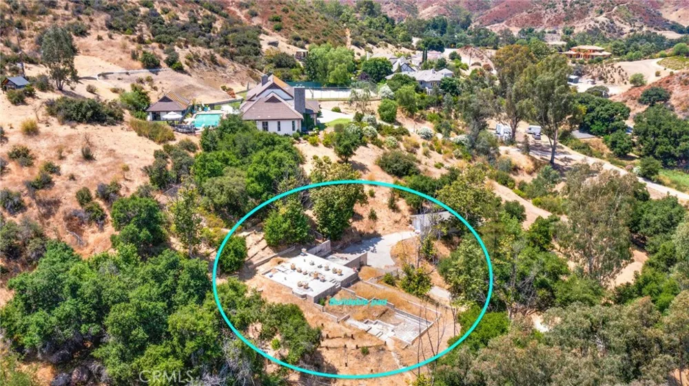 30100 Mulholland Agoura, CA 91301