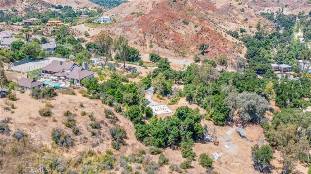 30100 Mulholland Agoura, CA 91301
