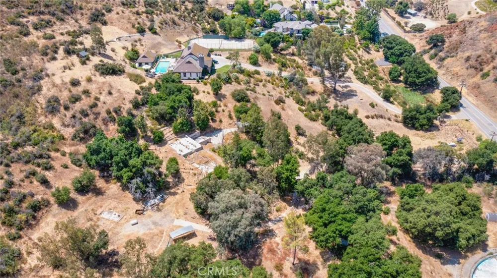 30100 Mulholland Agoura, CA 91301