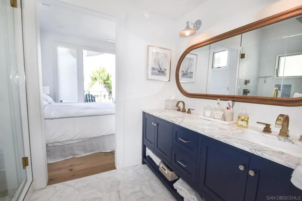 924 D Ave Coronado, CA 92118