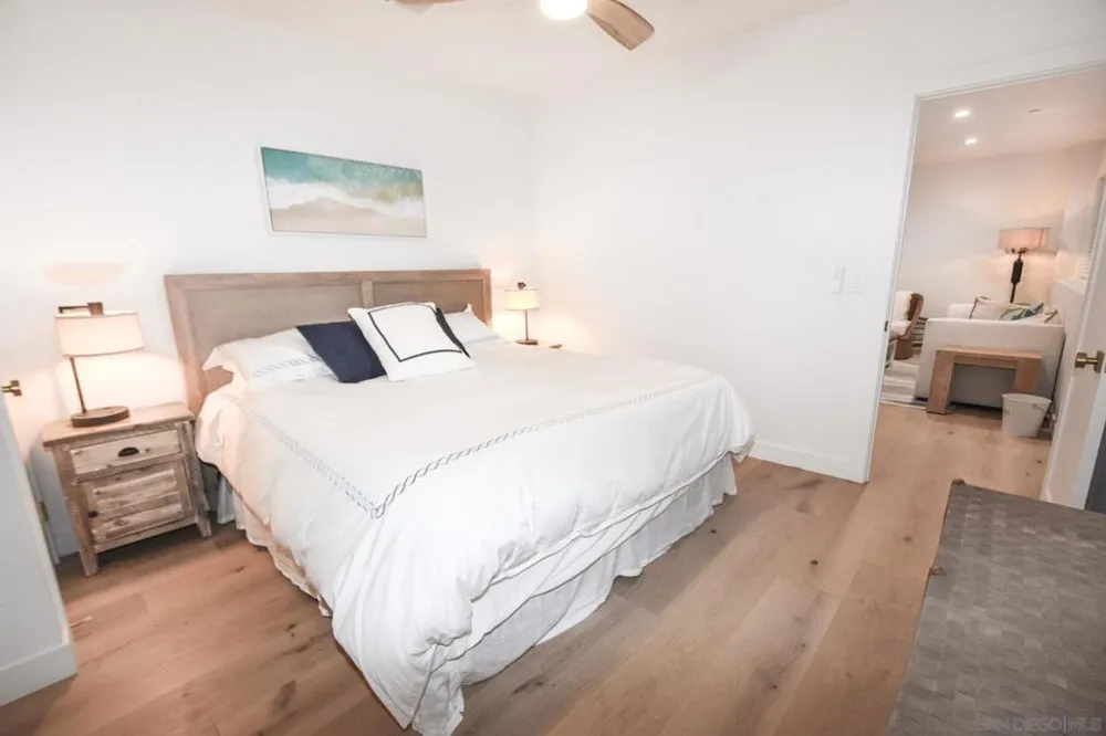 924 D Ave Coronado, CA 92118