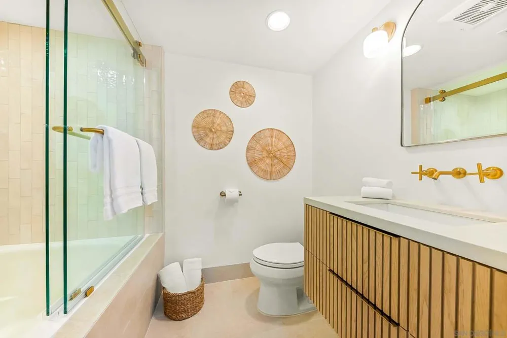 229 Bonair St La Jolla, CA 92037