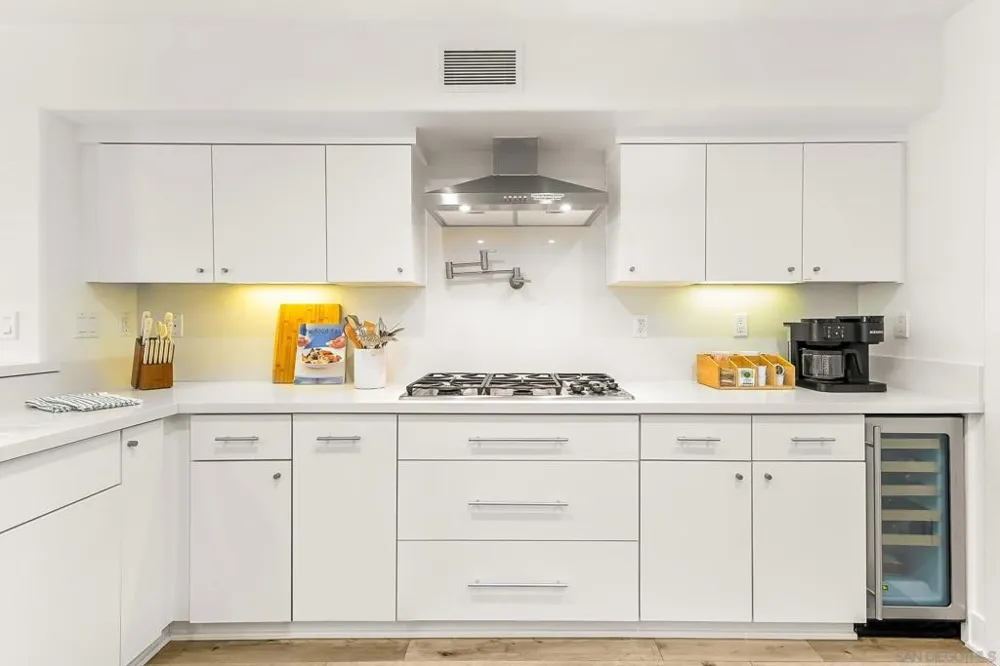 229 Bonair St La Jolla, CA 92037