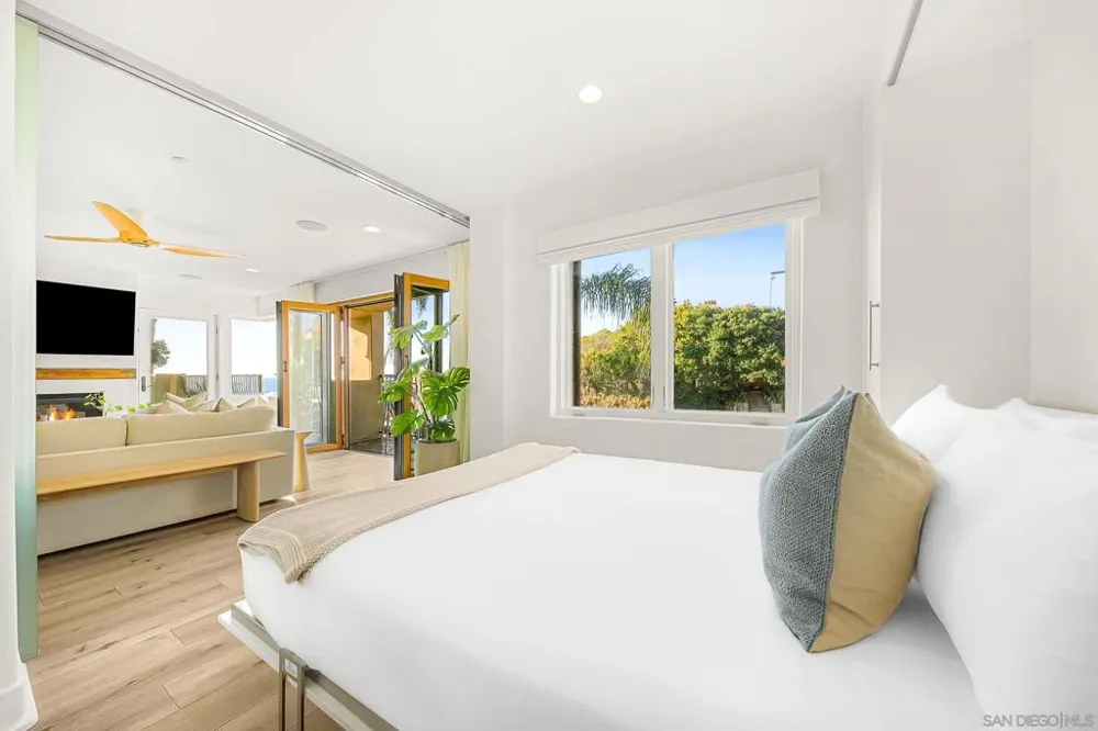 229 Bonair St La Jolla, CA 92037