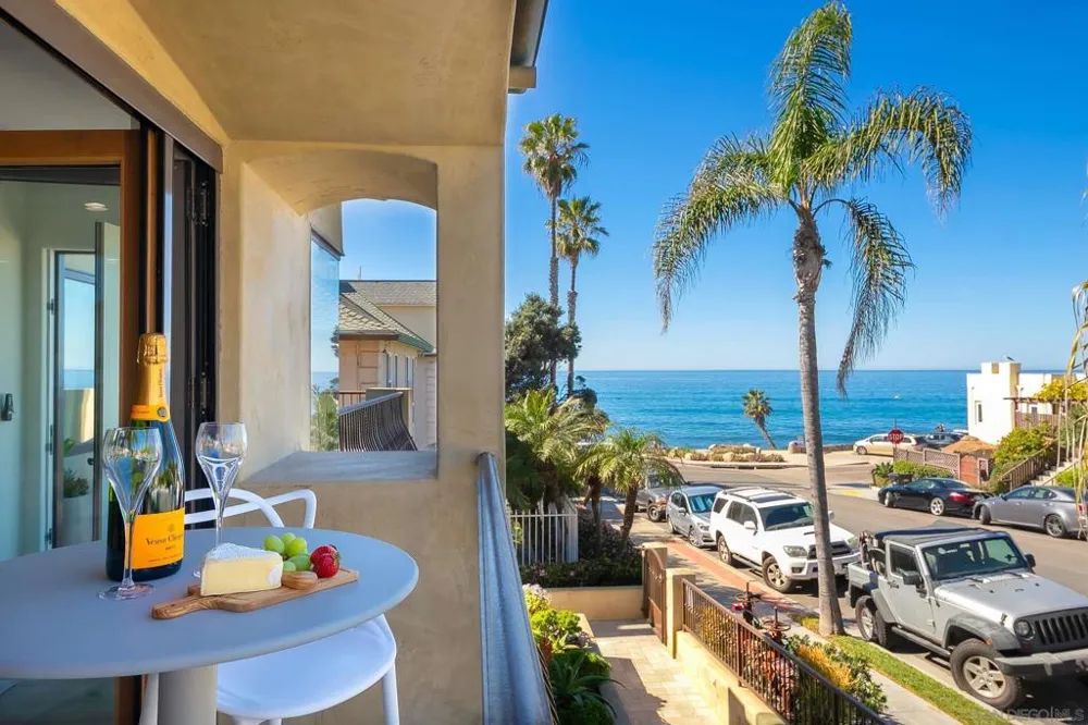 229 Bonair St La Jolla, CA 92037