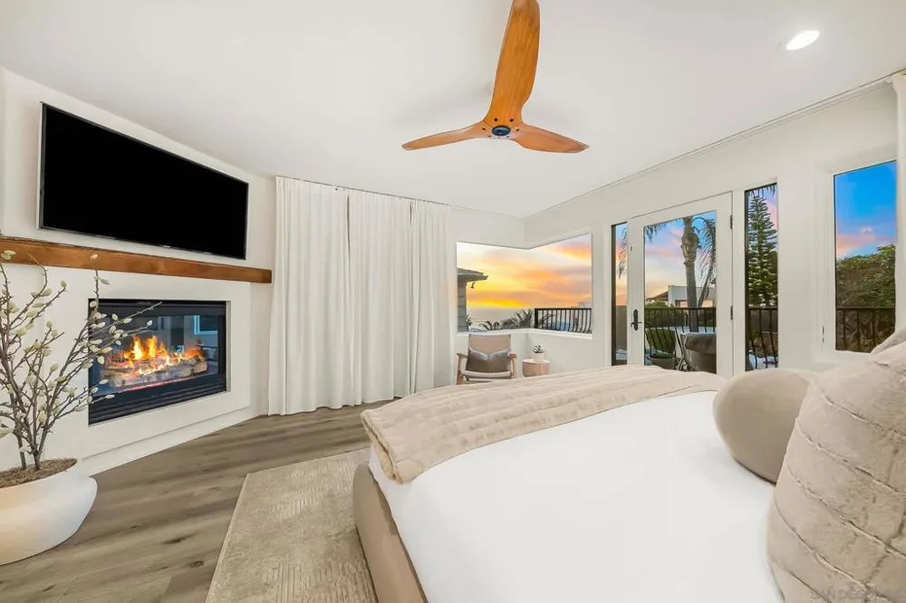 229 Bonair St La Jolla, CA 92037