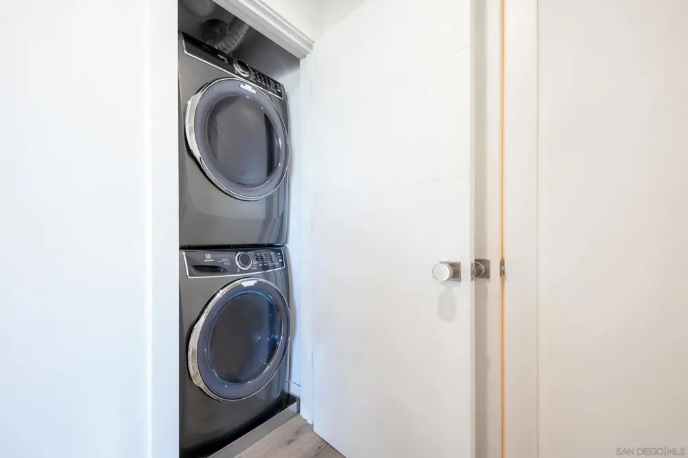 229 Bonair St La Jolla, CA 92037