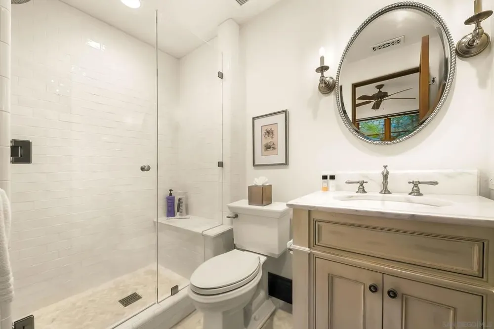 730 Stratford Ct Del Mar, CA 92014