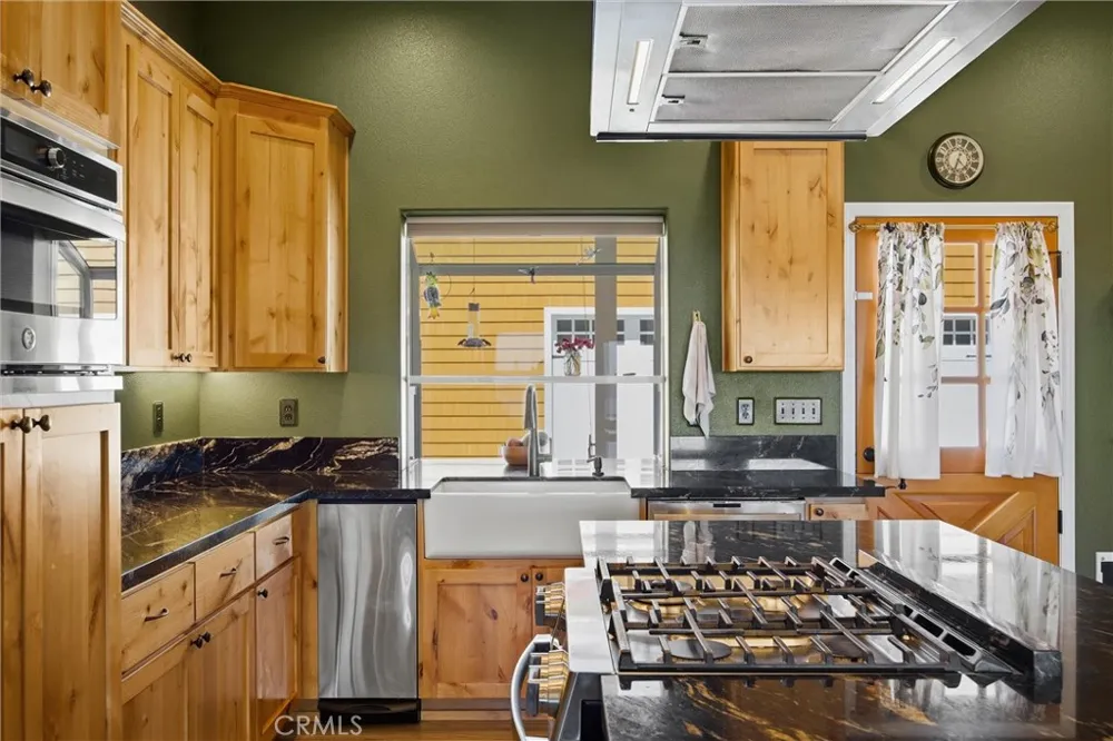 9353 Oroville Quincy Berry Creek, CA 95916