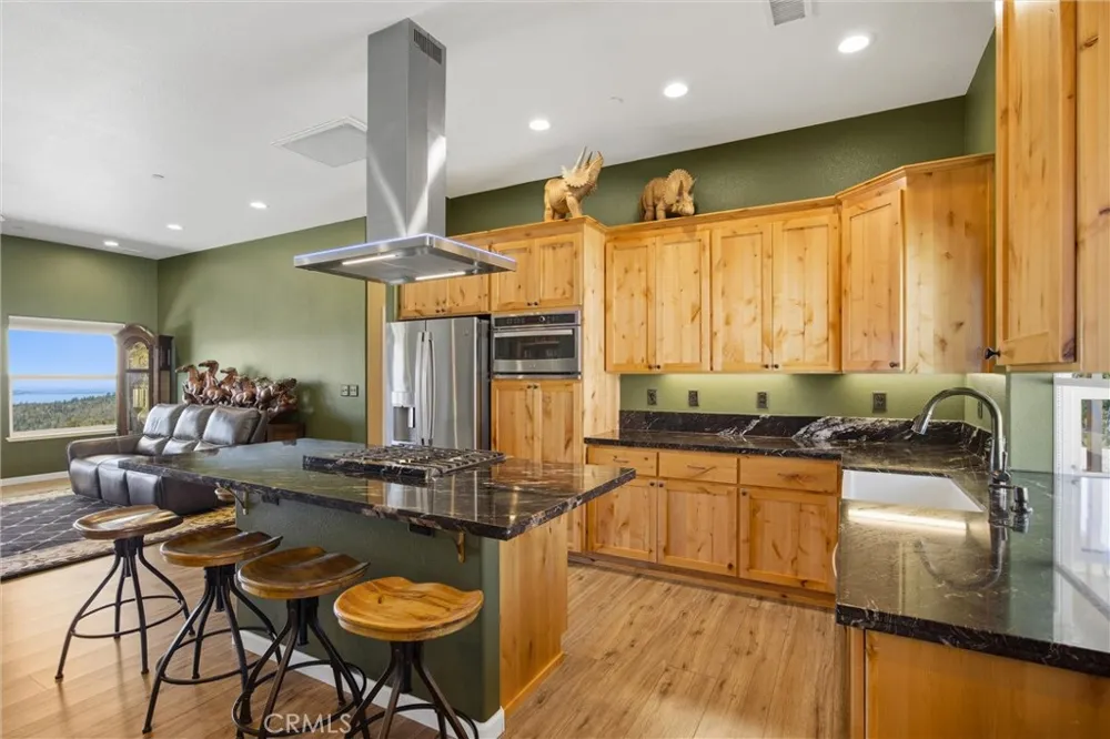 9353 Oroville Quincy Berry Creek, CA 95916