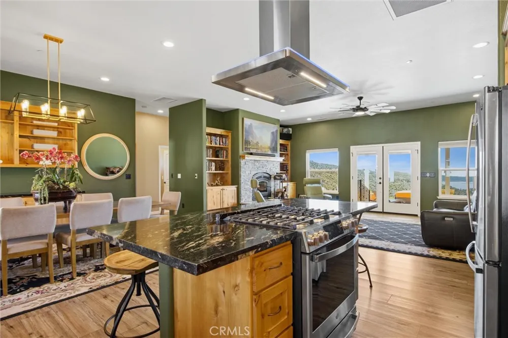 9353 Oroville Quincy Berry Creek, CA 95916