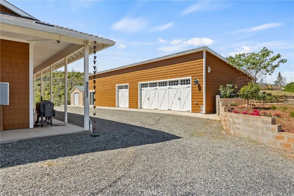 9353 Oroville Quincy Berry Creek, CA 95916