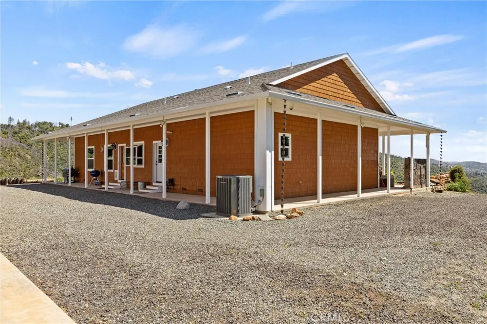 9353 Oroville Quincy Berry Creek, CA 95916