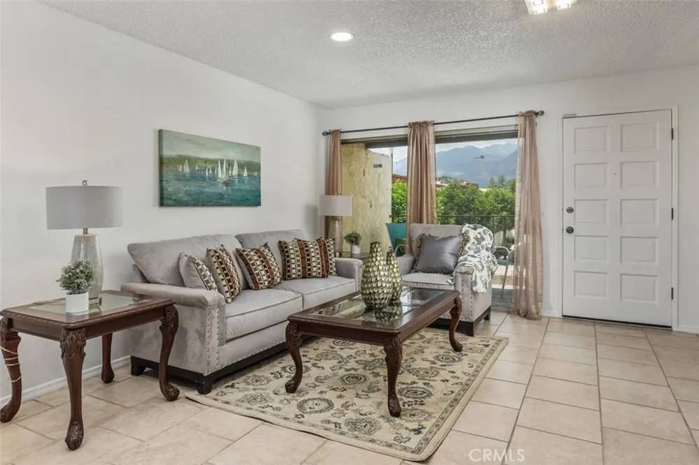 1130 W Huntington Drive #8 Arcadia, CA 91007