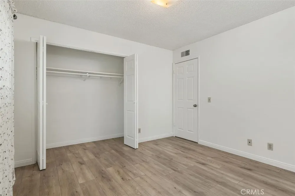 1130 W Huntington Drive #8 Arcadia, CA 91007