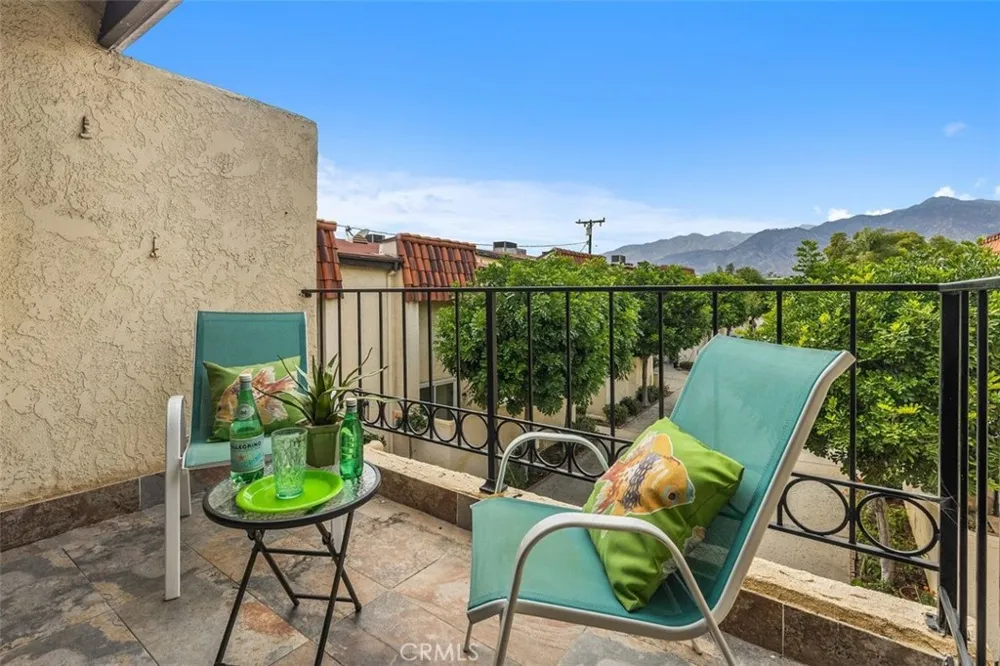 1130 W Huntington Drive #8 Arcadia, CA 91007