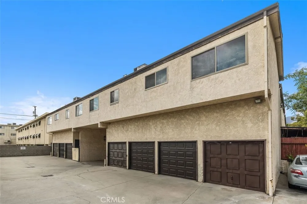 1130 W Huntington Drive #8 Arcadia, CA 91007