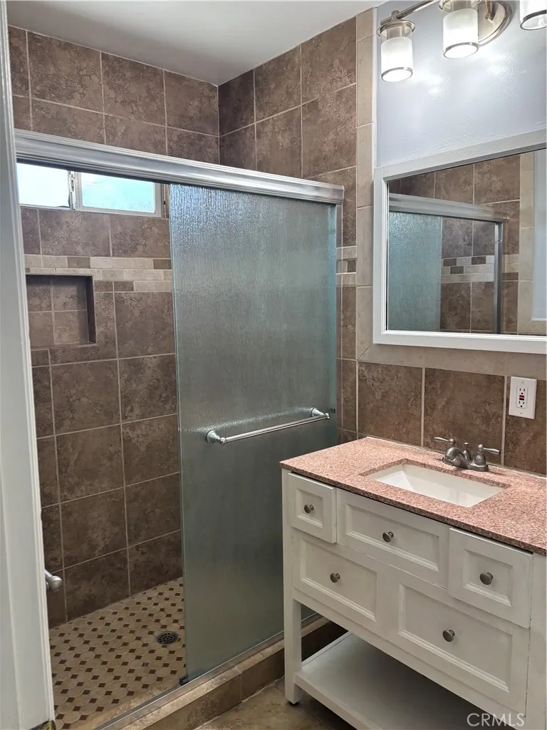 9509 Danville Pico Rivera, CA 90660
