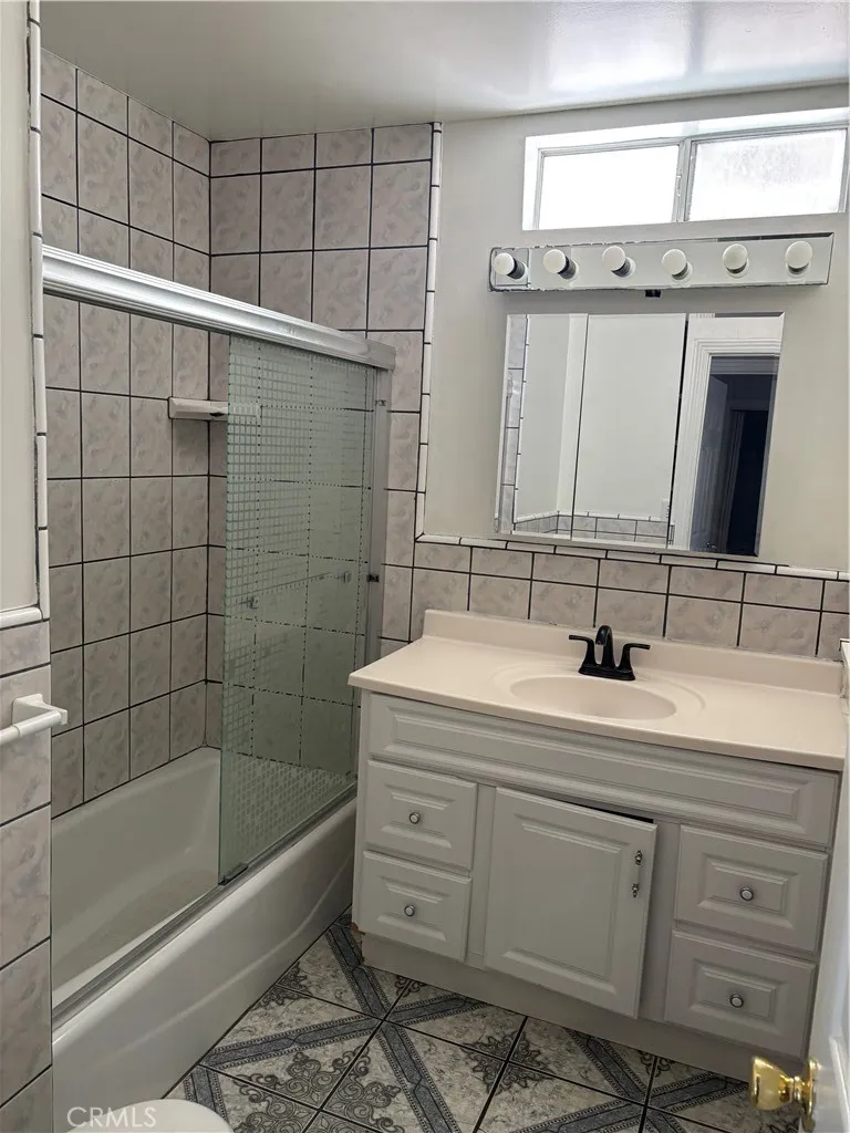 9509 Danville Pico Rivera, CA 90660