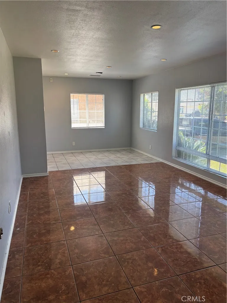 9509 Danville Pico Rivera, CA 90660