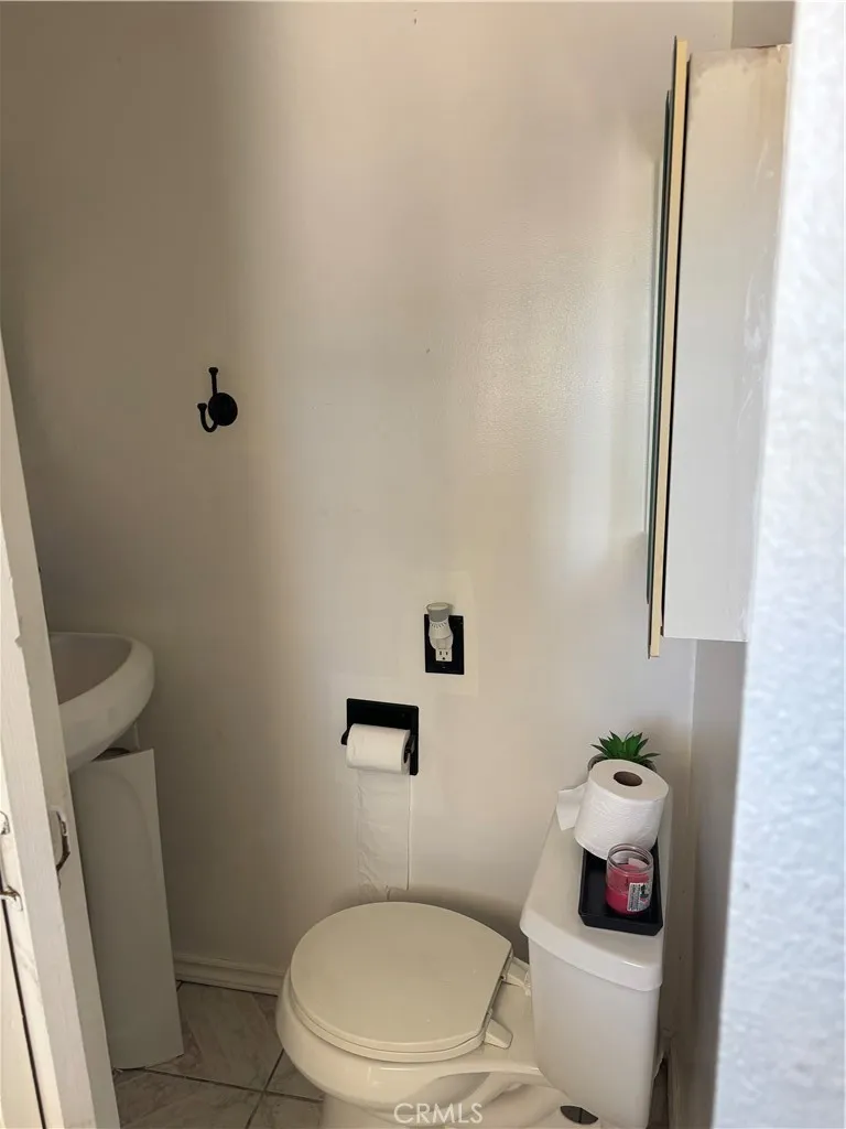 9509 Danville Pico Rivera, CA 90660