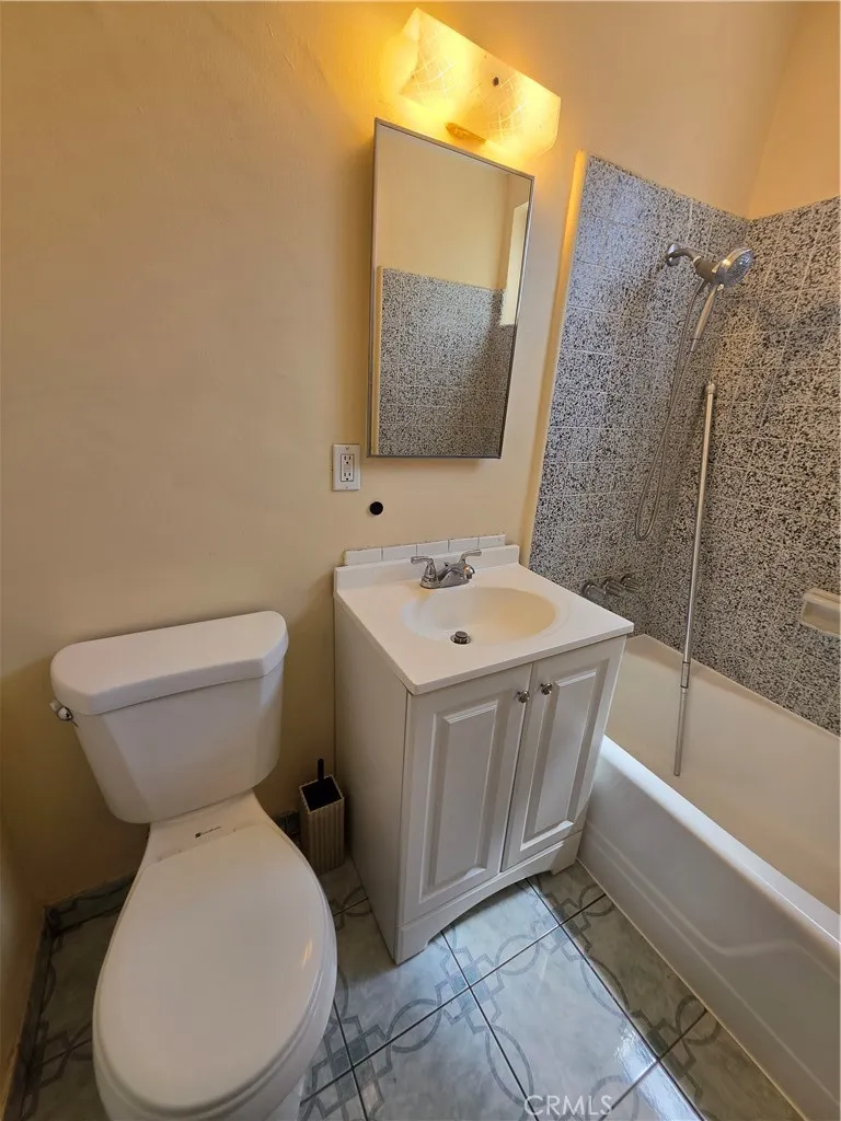 834 S Greenwood Avenue Montebello, CA 90640