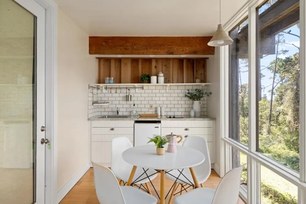 73 Mount Devon Road Carmel, CA 93923