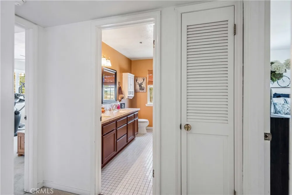 13602 Sego Agua Dulce, CA 91390