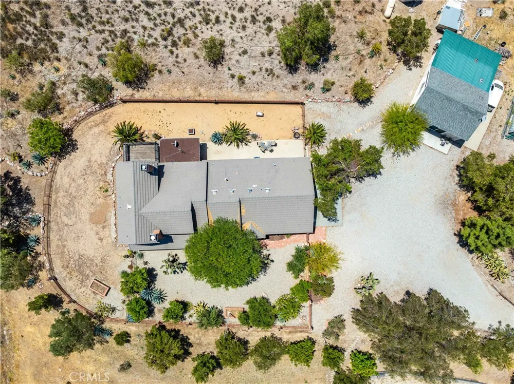 13602 Sego Agua Dulce, CA 91390