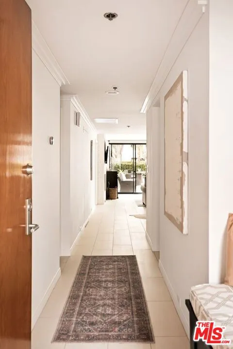 2940 Neilson Way #103 Santa Monica, CA 90405