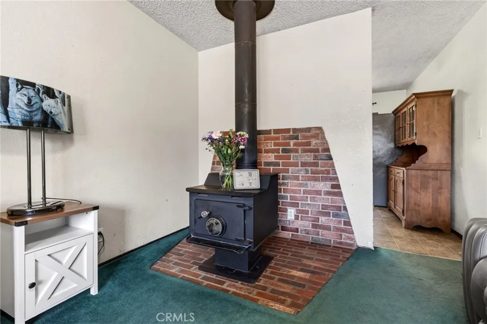 2888 Meadow Creek Clearlake Oaks, CA 95423