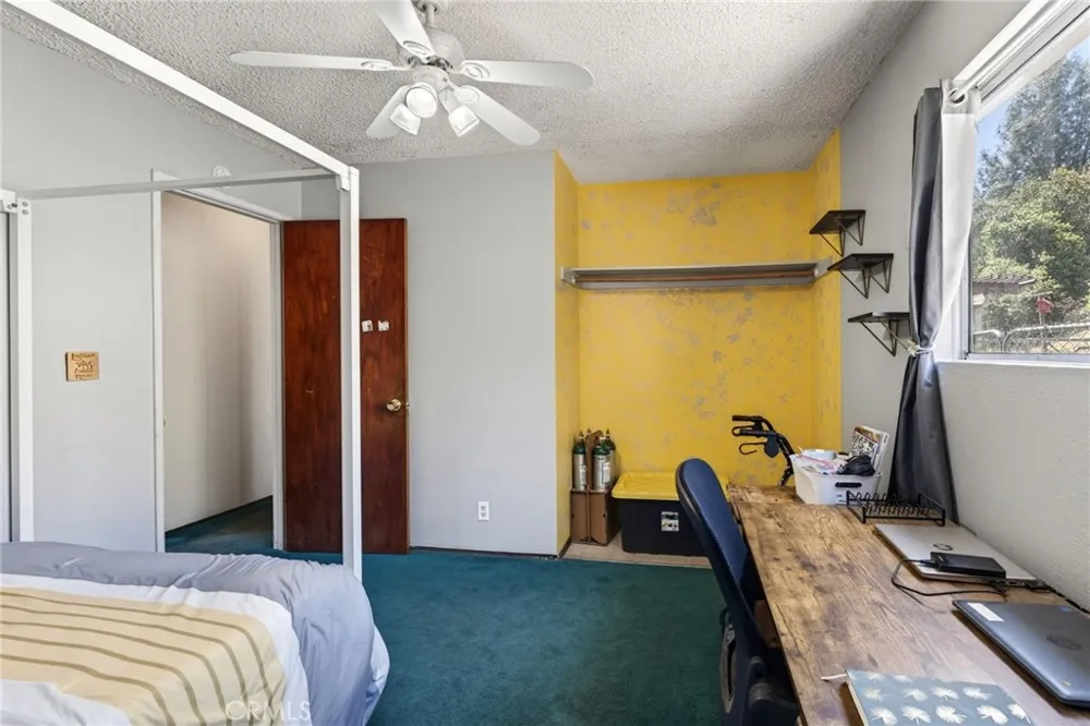 2888 Meadow Creek Clearlake Oaks, CA 95423