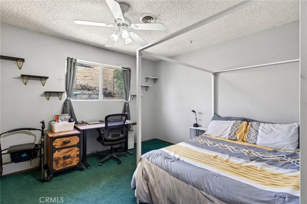 2888 Meadow Creek Clearlake Oaks, CA 95423