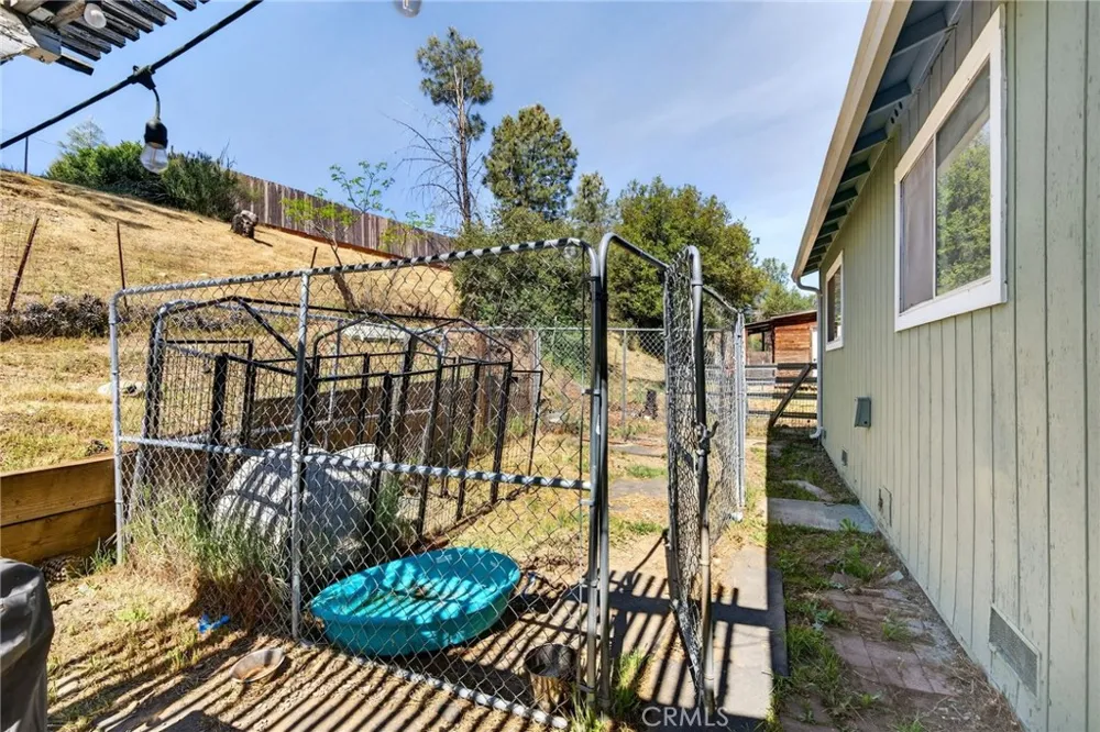 2888 Meadow Creek Clearlake Oaks, CA 95423
