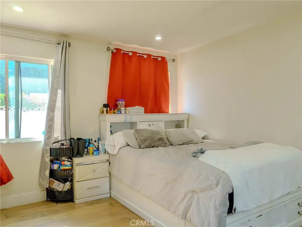 19421 Leapwood Carson, CA 90746