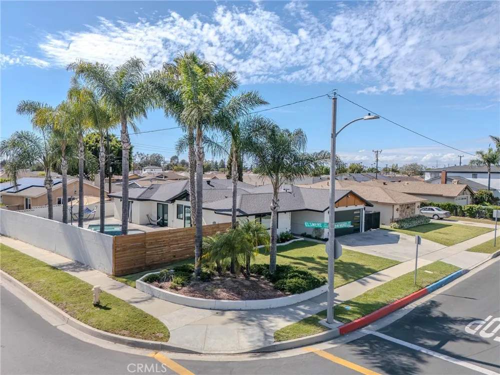 19421 Leapwood Carson, CA 90746