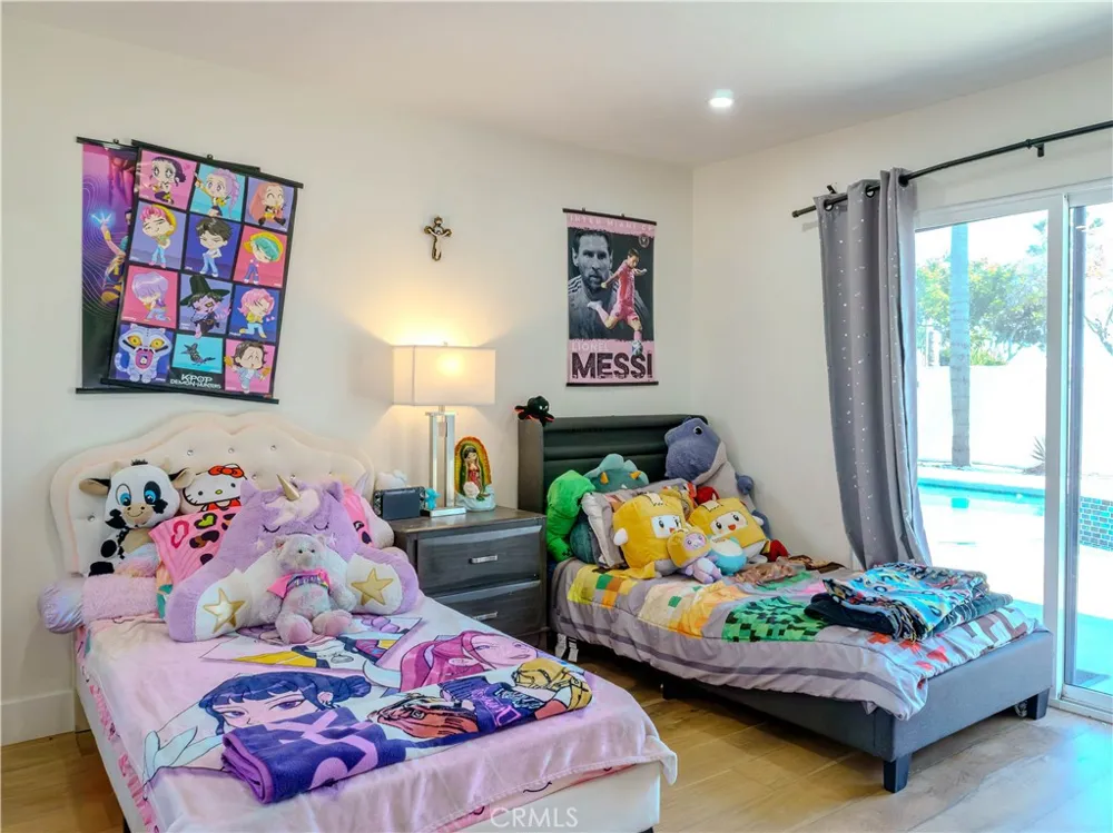 19421 Leapwood Carson, CA 90746
