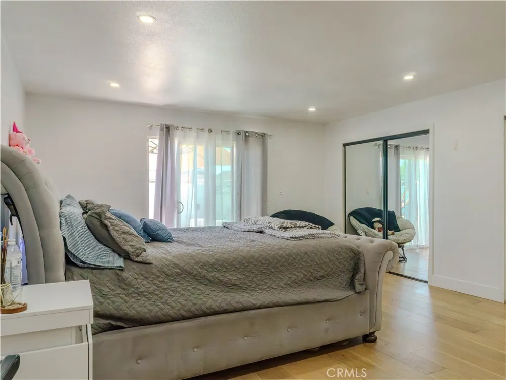 19421 Leapwood Carson, CA 90746